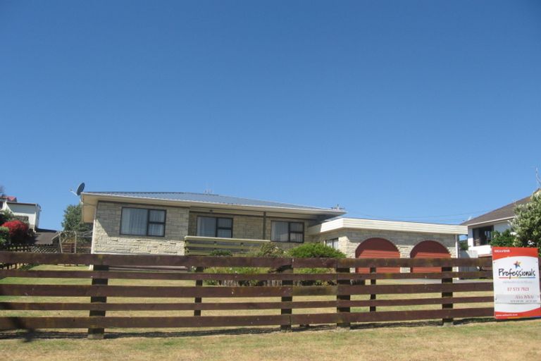 Photo of property in 649 Pukehina Parade, Pukehina, 3189