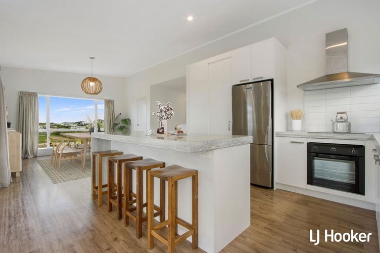 Photo of property in 45 Mayor View Terrace, Waihi Beach, 3611