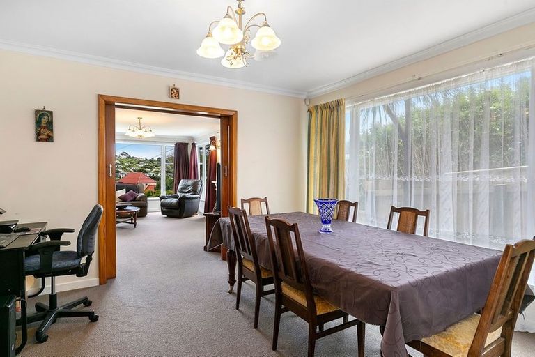 Photo of property in 116 Helston Road, Paparangi, Wellington, 6037