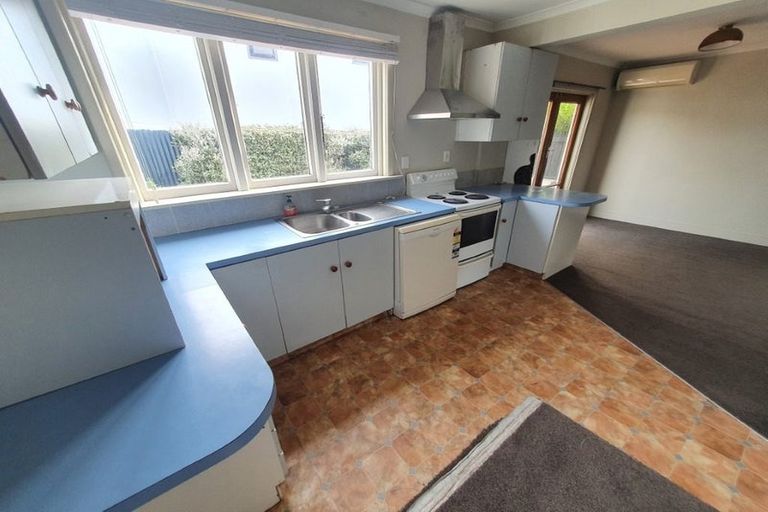 Photo of property in 7 Goldsmith Place, Waltham, Christchurch, 8023