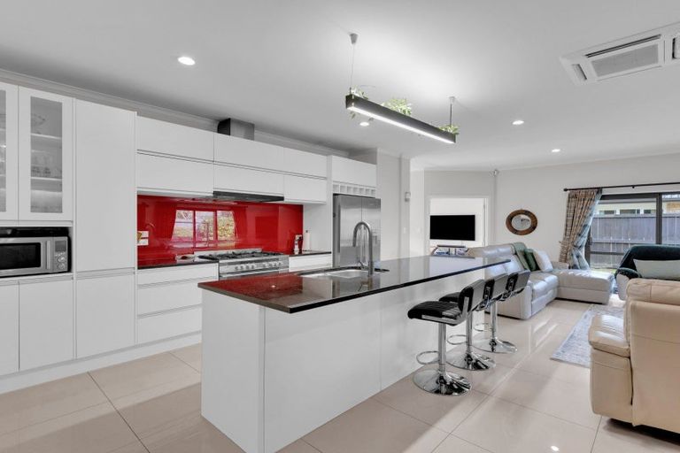 Photo of property in 9 Aquila Crescent, Rototuna North, Hamilton, 3210