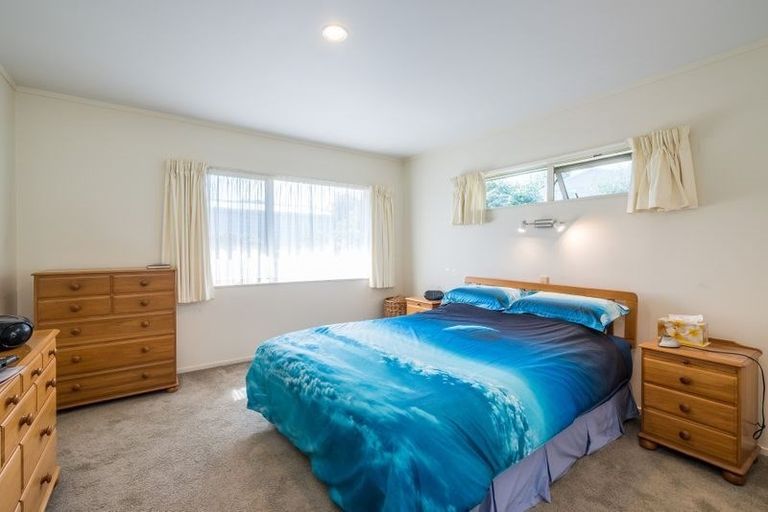 Photo of property in 62 Matatua Road, Raumati Beach, Paraparaumu, 5032