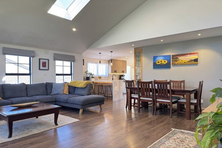 Photo of property in 36 Kentwood Drive, Woodridge, Wellington, 6037