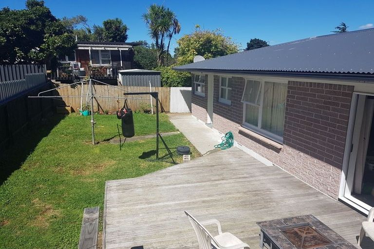 Photo of property in 43 Scenic Drive, Hillpark, Auckland, 2102