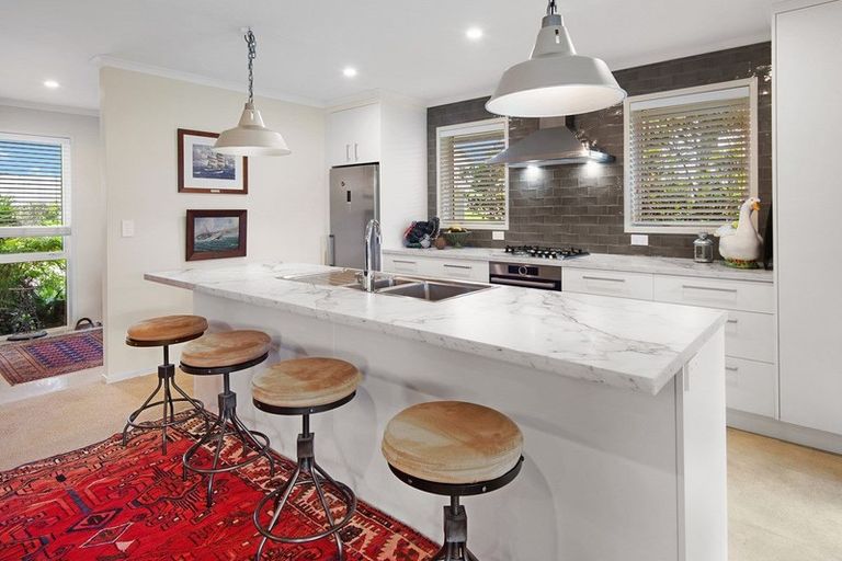 Photo of property in 22 Wairau Drive, Tikipunga, Whangarei, 0112