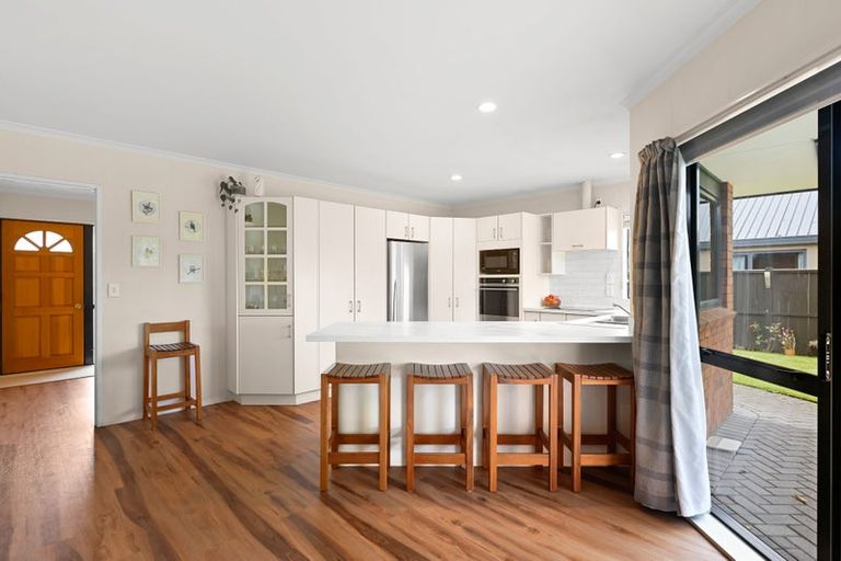 Photo of property in 25 Mangakoea Place, St Andrews, Hamilton, 3200