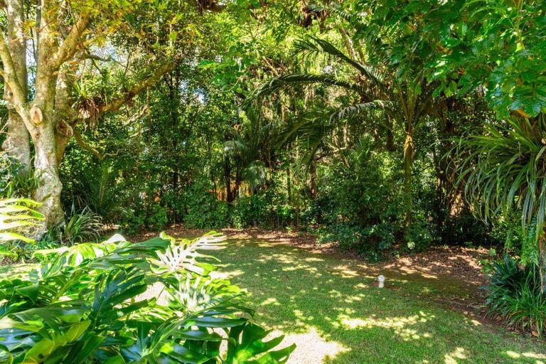 Photo of property in 915 State Highway 14, Maungatapere, Whangarei, 0179
