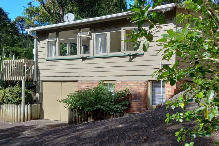 Photo of property in 56 Whatipu Road, Huia, Auckland, 0604