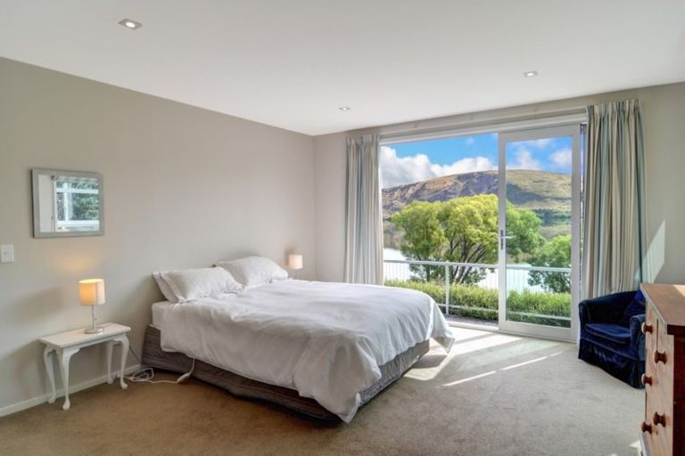 Photo of property in 43 Arrowtn-lke Hayes Road, Lake Hayes, Queenstown, 9371