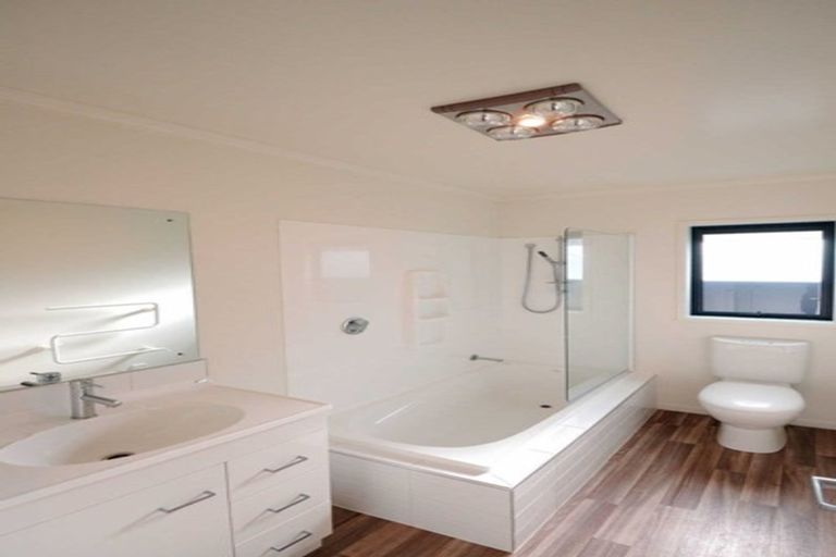 Photo of property in 20 Tosland Street, Wigram, Christchurch, 8042