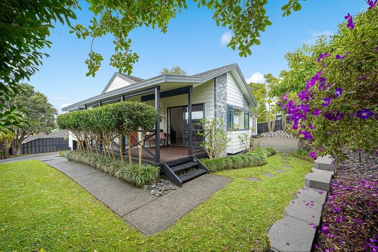 Photo of property in 43 Palomino Drive, Henderson, Auckland, 0612