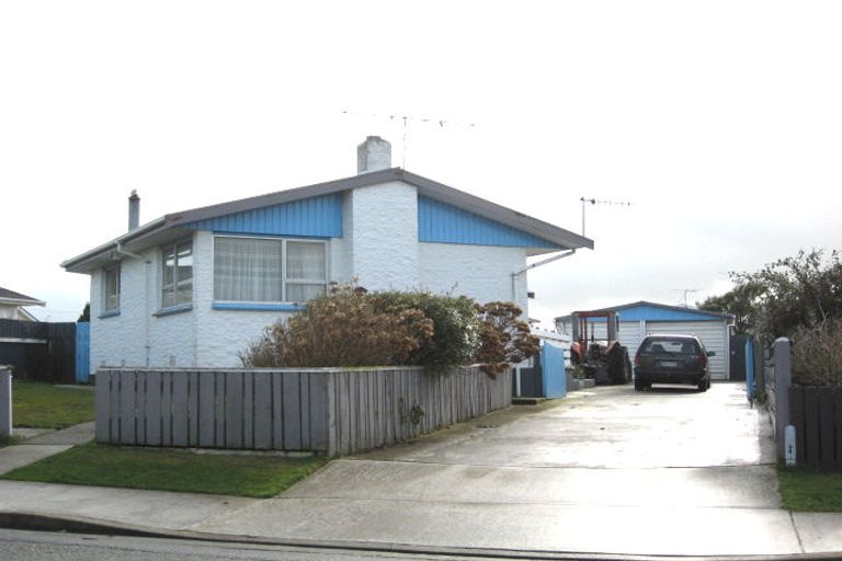 Photo of property in 12 Bruce Street, Waikiwi, Invercargill, 9810
