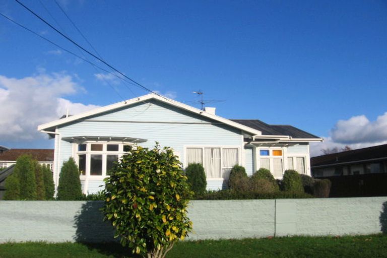 Photo of property in 6 Rodney Street, Waiwhetu, Lower Hutt, 5010