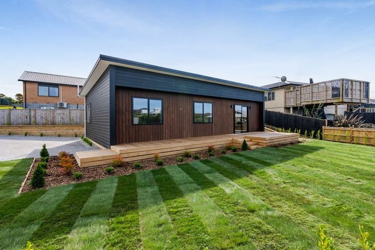 Photo of property in 40d Dillon Drive, Bell Block, New Plymouth, 4312