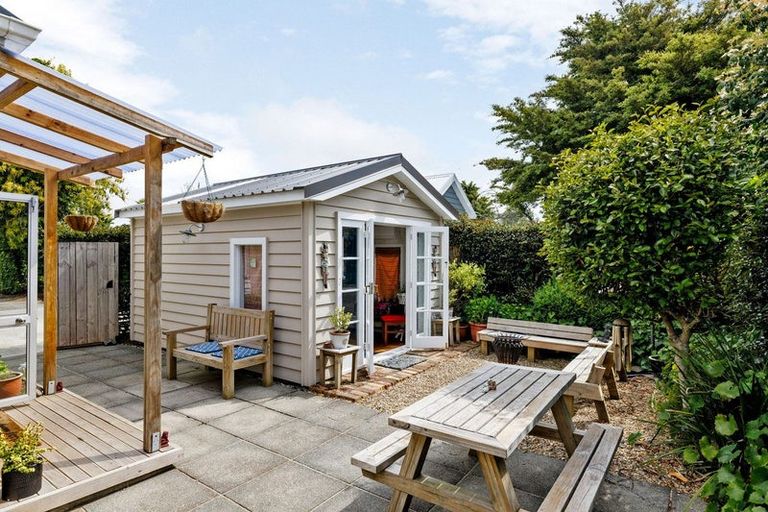 Photo of property in 50b Williams Street, Cambridge, 3434