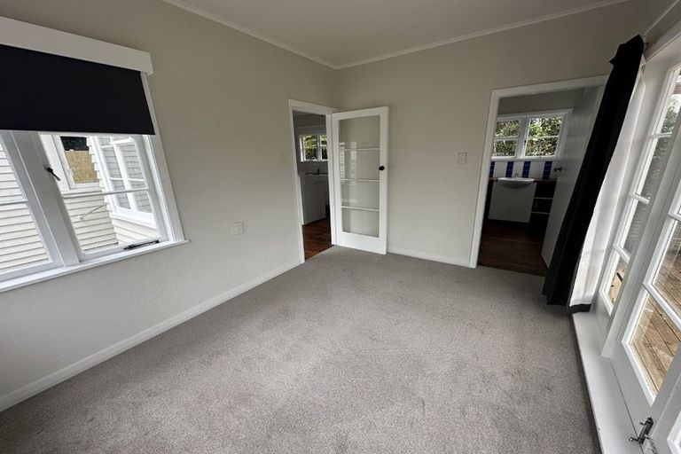 Photo of property in 9 Liverpool Street, Levin, 5510