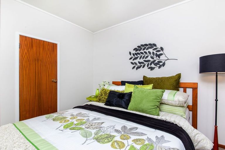 Photo of property in 5/1 Takapu Street, Henderson, Auckland, 0612