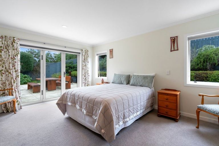 Photo of property in 11 Byron Brown Place, Otaki Beach, Otaki, 5512