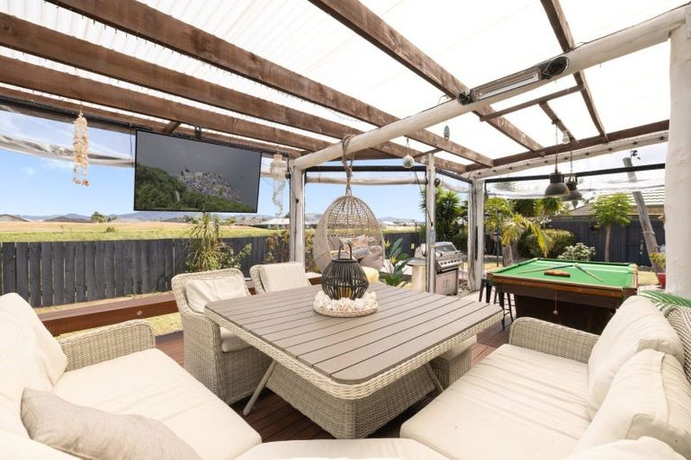 Photo of property in 62 Calypso Drive, Papamoa Beach, Papamoa, 3118