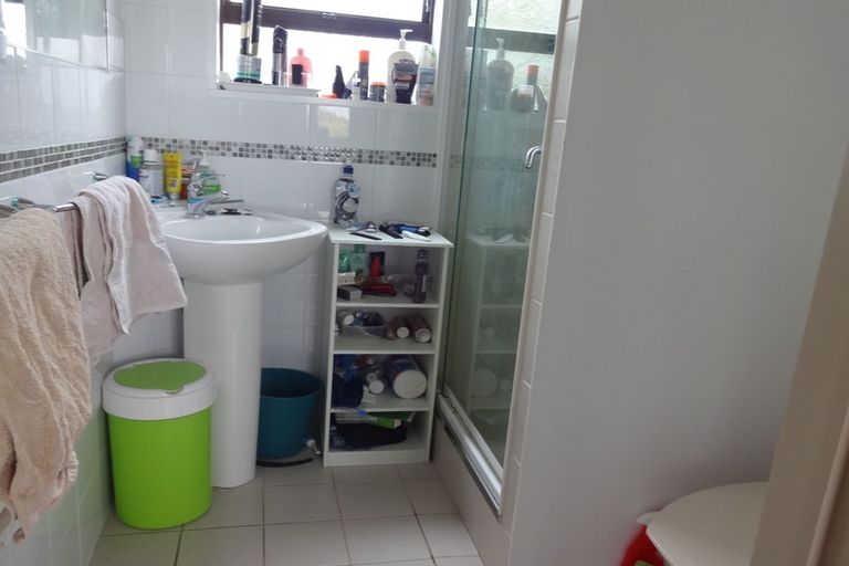 Photo of property in 21 Victory Street, Welcome Bay, Tauranga, 3112