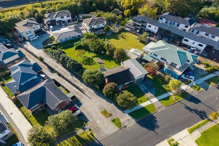 Photo of property in 40 Ashlynne Avenue, Papatoetoe, Auckland, 2025