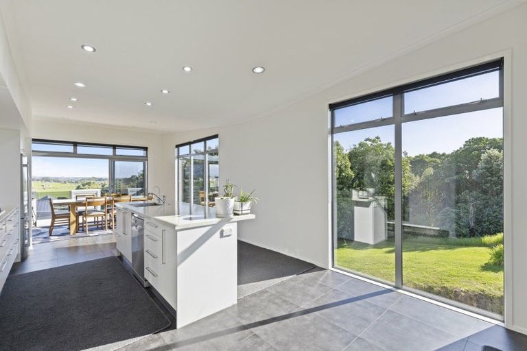 Photo of property in 83b Parklands Avenue, Bell Block, New Plymouth, 4312