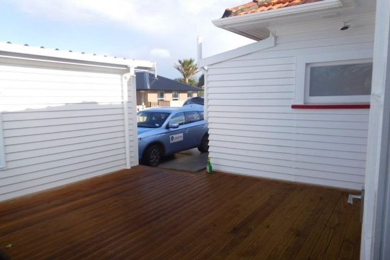 Photo of property in 330 Carrington Street, Vogeltown, New Plymouth, 4310