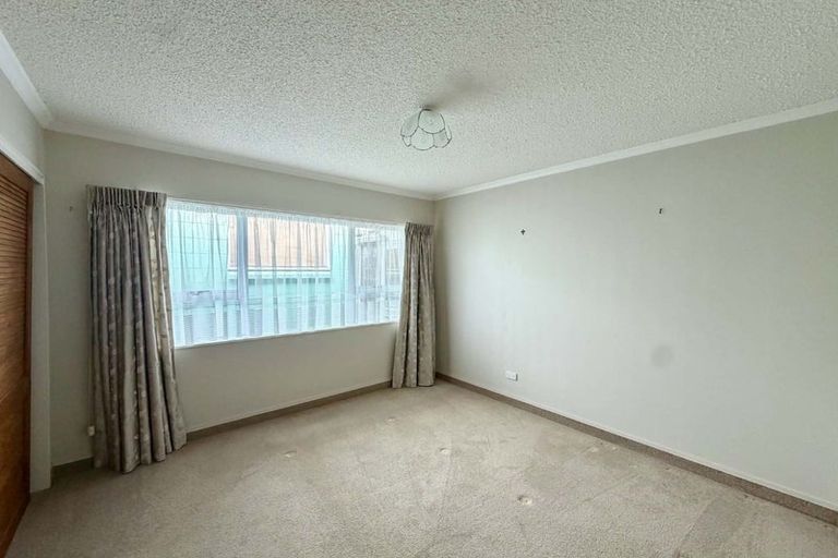Photo of property in 1/32 Browne Street, Waitara, 4320