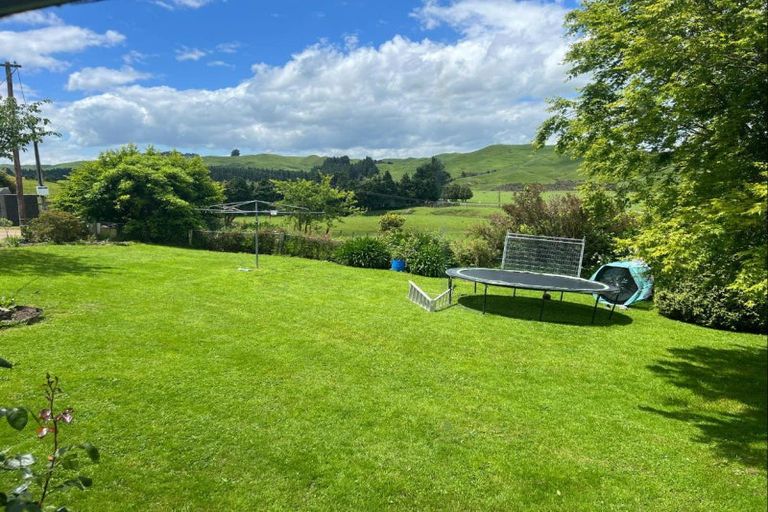 Photo of property in 483 Tataramoa Road, Matamau, Dannevirke, 4977