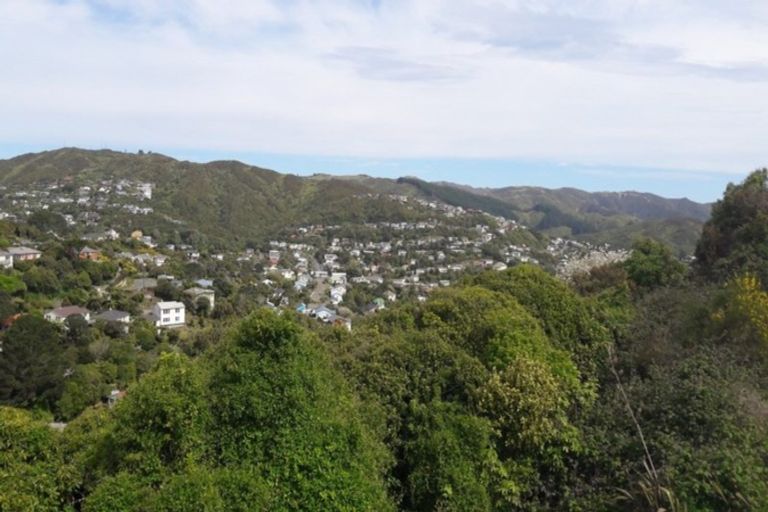 Photo of property in 71 Montgomery Avenue, Karori, Wellington, 6012