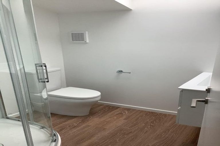 Photo of property in 4/23 Hills Road, Edgeware, Christchurch, 8013