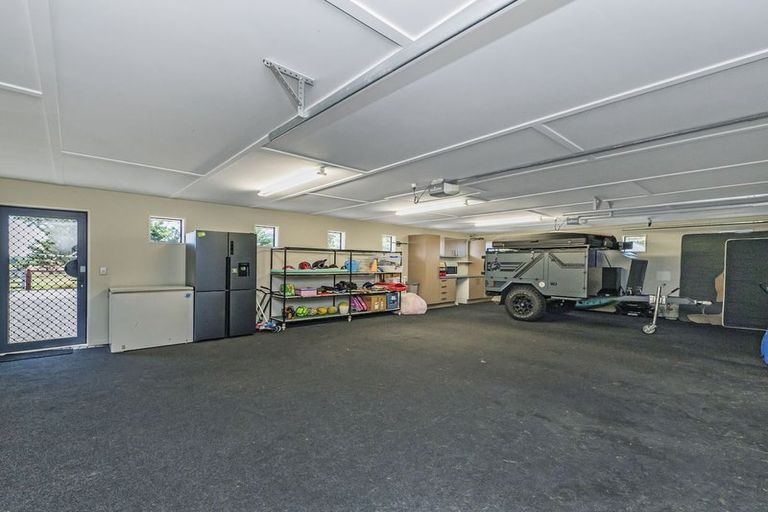 Photo of property in 9 Thorndon Close, Kirwee, Darfield, 7571