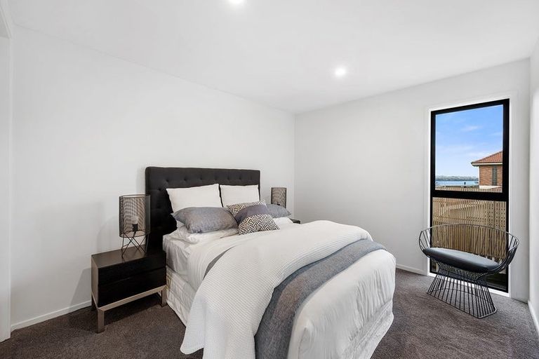 Photo of property in 7/8 Bennett Road, Pakuranga, Auckland, 2010