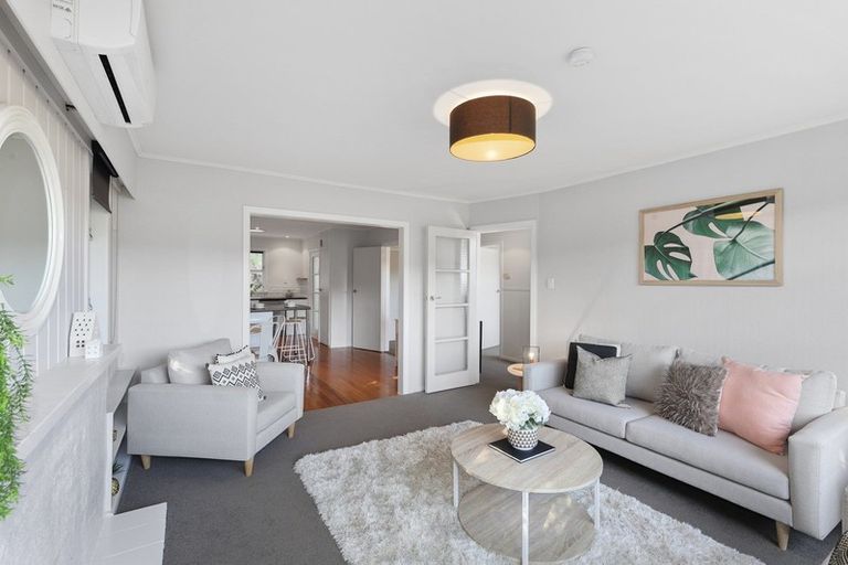 Photo of property in 99 Thomas Street, Stokes Valley, Lower Hutt, 5019