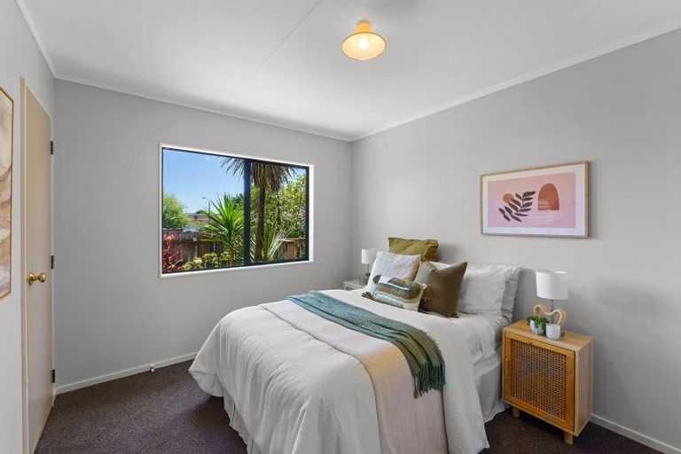 Photo of property in 38a Kirk Street, Otaki, 5512