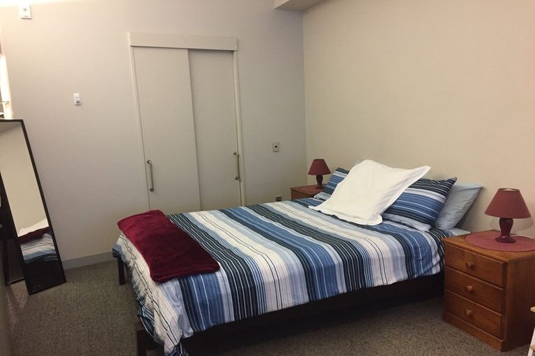 Photo of property in Gerondis Bldg Apartments, 408/60 Willis Street, Wellington Central, Wellington, 6011