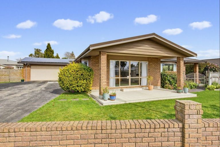 Photo of property in 4 Corfe Castle Lane, Levin, 5510
