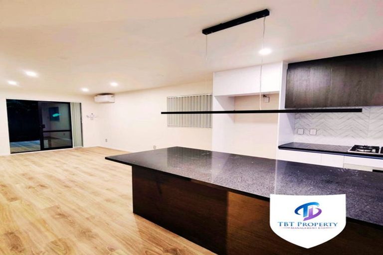 Photo of property in 24b Friedlanders Road, Manurewa, Auckland, 2102