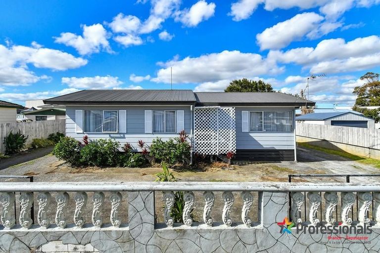 Photo of property in 13 Dunstan Place, Otara, Auckland, 2023