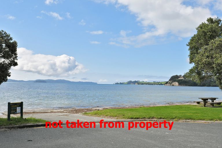 Photo of property in 4 Sunrise Boulevard, Snells Beach, 0920