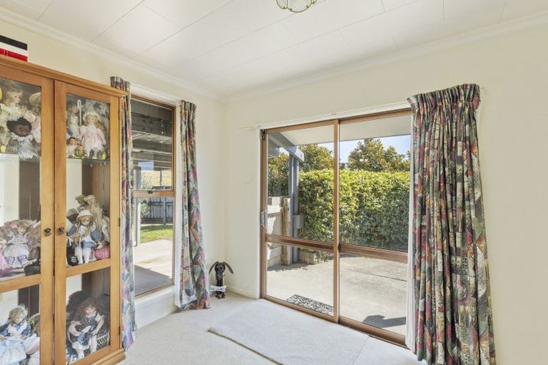 Photo of property in 61 Wynyard Street, Bell Block, New Plymouth, 4312