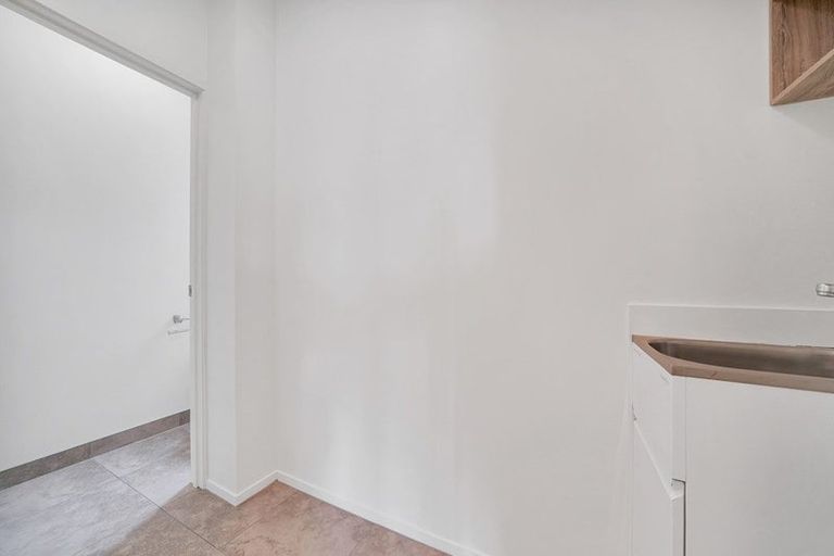 Photo of property in 60 Station Street, Hobsonville, Auckland, 0616