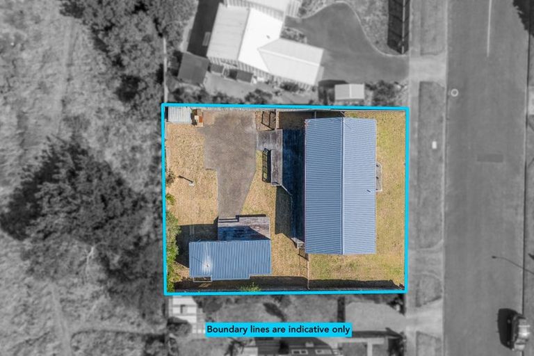 Photo of property in 14 Scott Avenue, Otaki Beach, Otaki, 5512