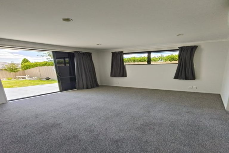 Photo of property in 10 Amner Place, Havelock North, 4130