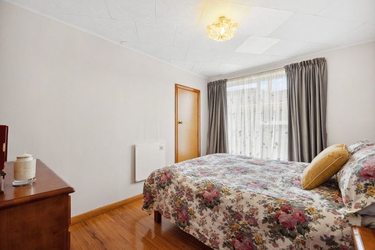 Photo of property in 100 Ashmore Street, Halfway Bush, Dunedin, 9010