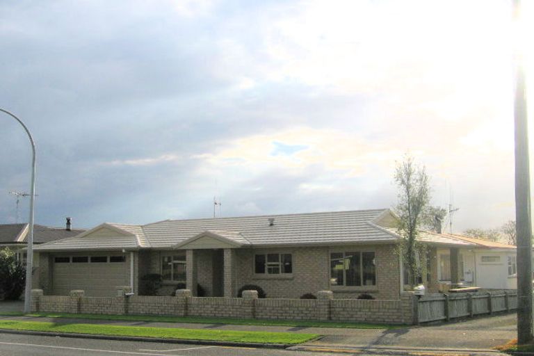 Photo of property in 557 Fraser Street, Greerton, Tauranga, 3112