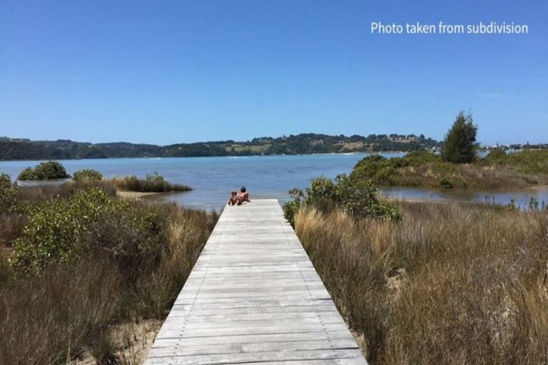 Photo of property in 4 Oystercatcher Lane, Point Wells, Warkworth, 0986