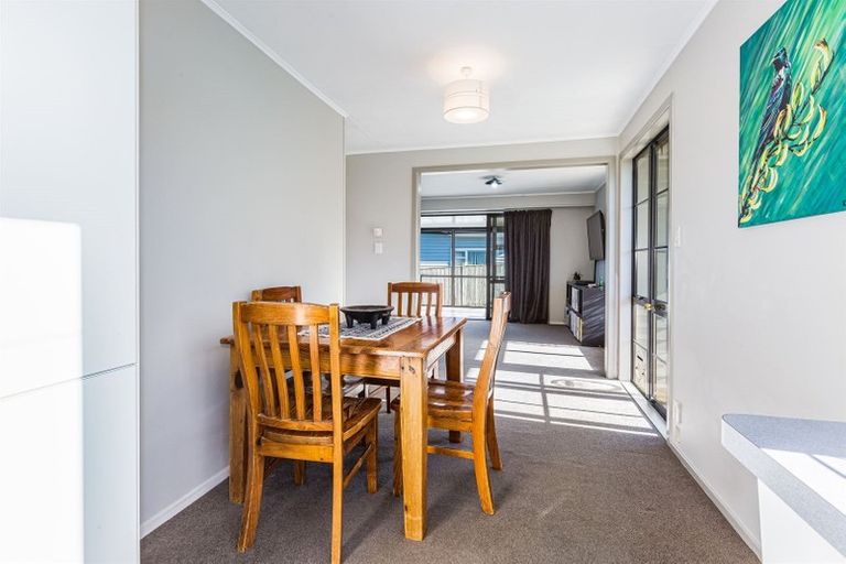 Photo of property in 42 Beaumaris Crescent, Ascot Park, Porirua, 5024