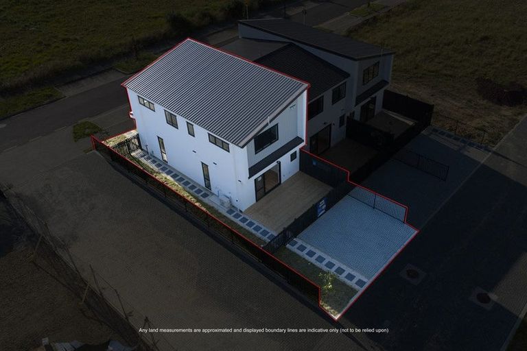 Photo of property in 4 Harikoa Way, Karaka, 2113