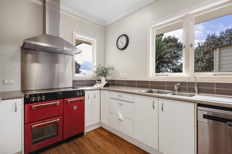 Photo of property in 81a Moore Street, Leamington, Cambridge, 3432